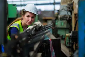 Manufacturing integrator is your link from machinery to operators, IT and engineering