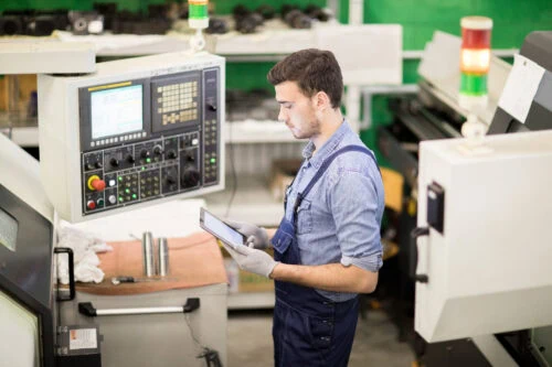Equipment monitoring notifications on the shop floor - SFA