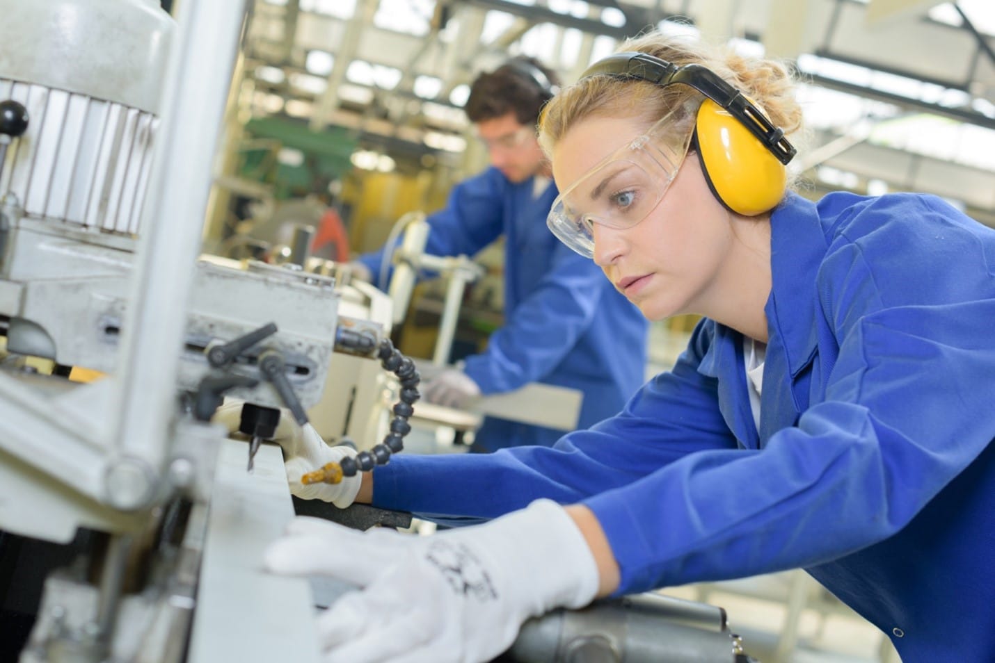 Integrating Equipment Data with ERP for Bigger Business Benefits Integrating Equipment Data with ERP for Bigger Business Benefits